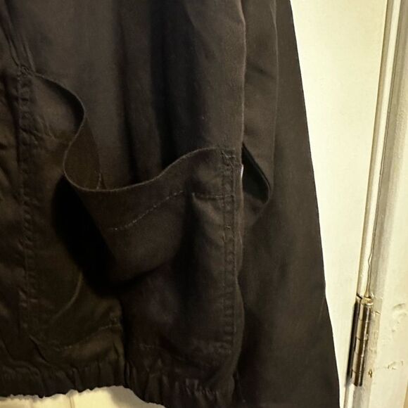 NWT Sanctuary Lined Black Matte jacket with pockets. Snap front - Picture 5 of 5